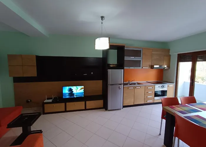 Family 100 Square Metres *