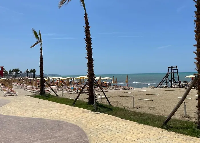 Family 100 Square Metres Appartement Golem (Tirana)